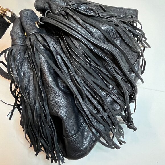 H&M Black Leather Fringe Bucket Bag Handbag Crossbody Boho Carry-All Drawstring - Picture 4 of 12